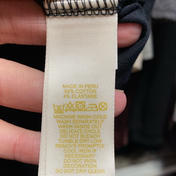 Kate Spade, Girl Toddler Size 2, Long Sleeve Shirt W/ Black Sequined Tuxedo Pant - Picture 8 of 16